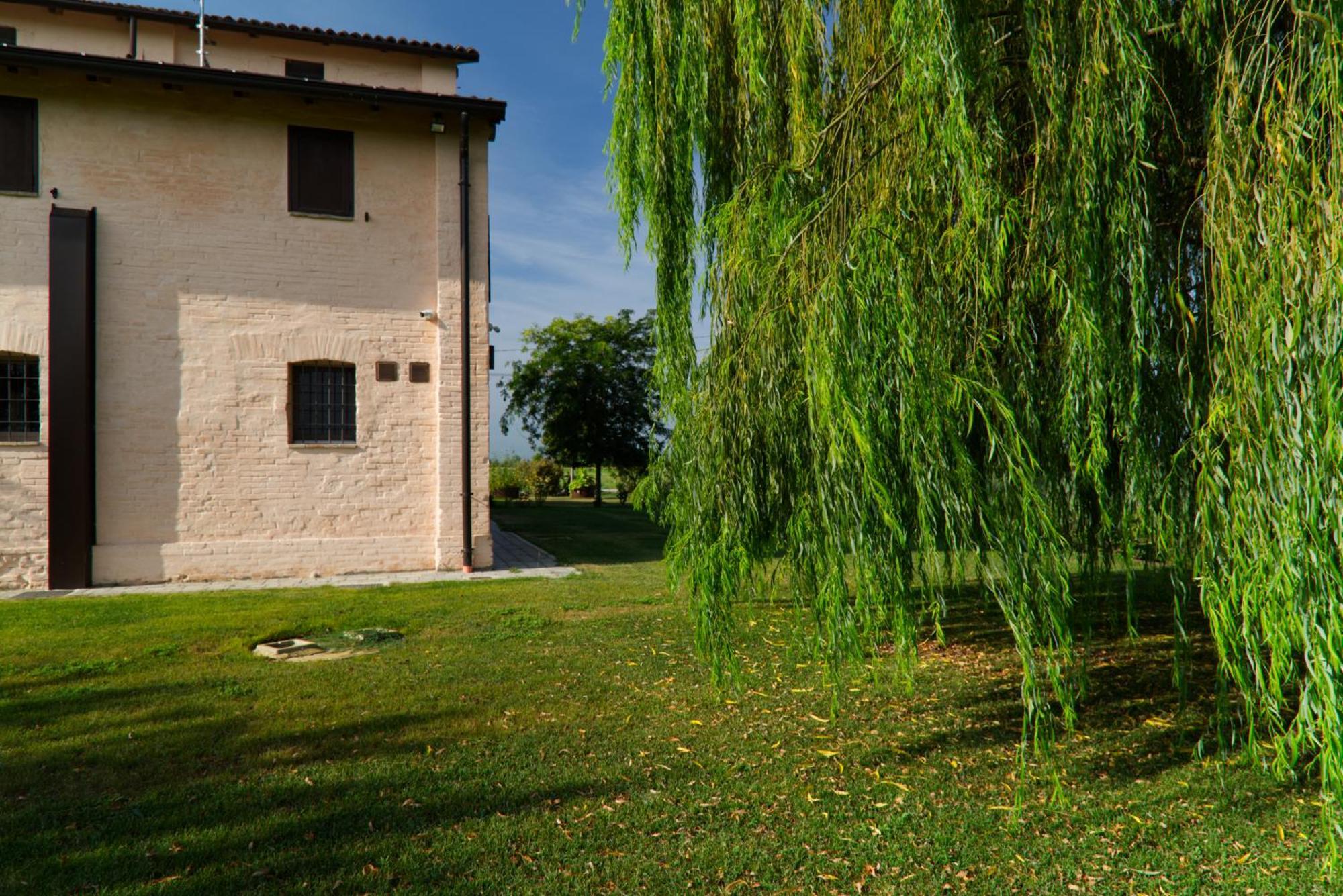 Antico Casale Caroli Hotel Gattatico Bagian luar foto